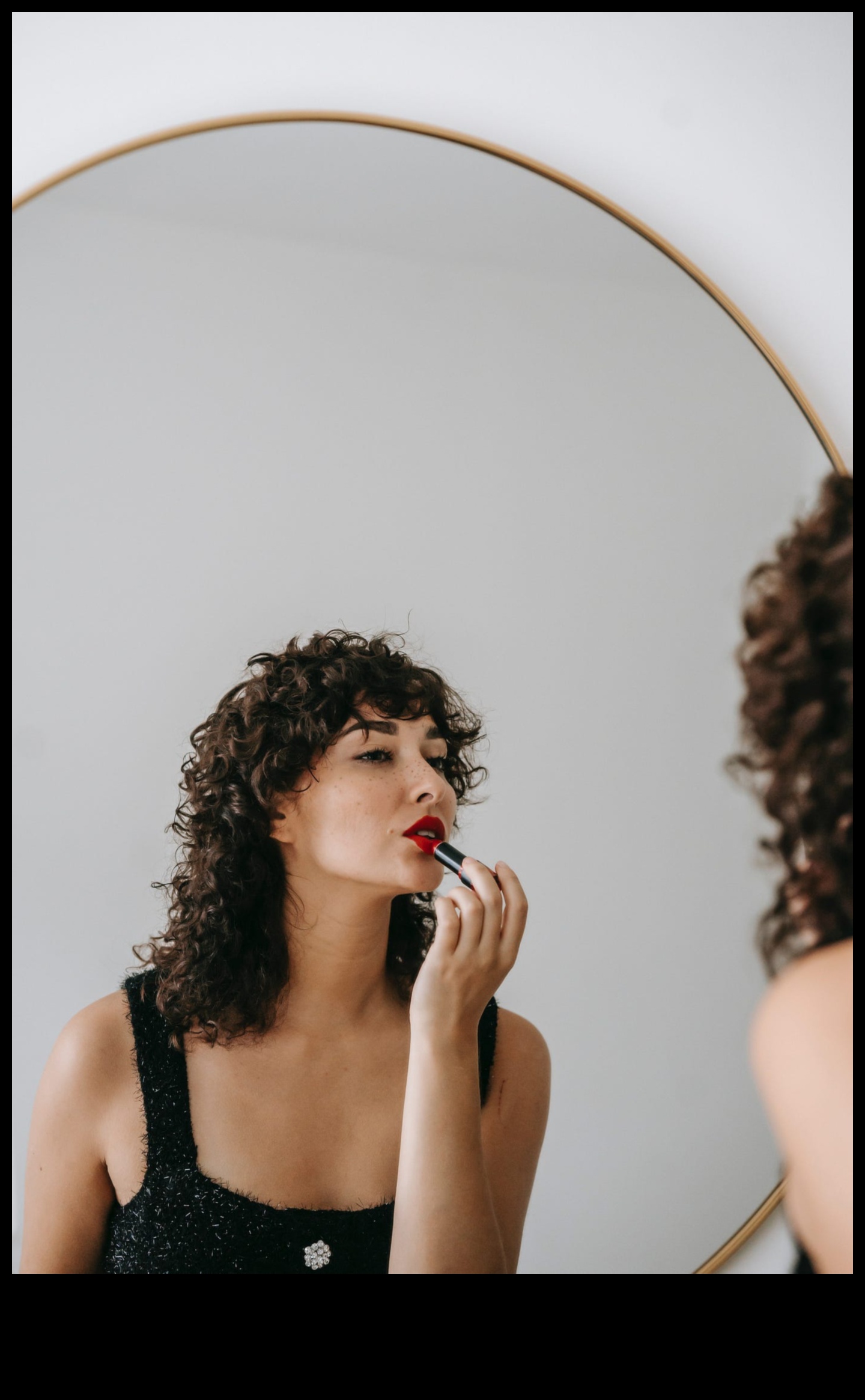 Elegance bez piepūles: glam grima spēks izsmalcināta izskata sasniegšanā