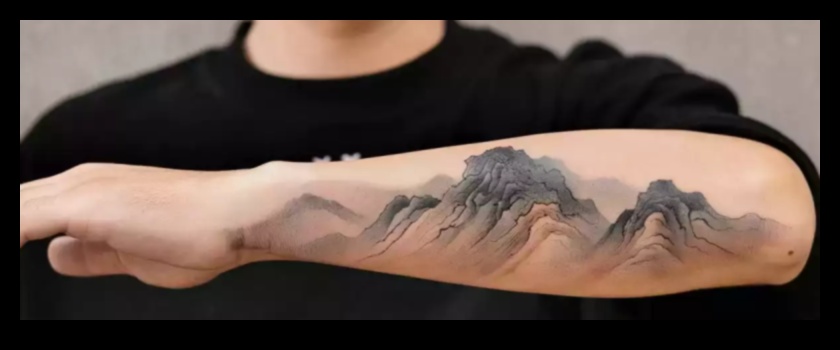 Optiskās jomas: ienirstiet reālisma tetovējumu brīnumos ar nepārspējamu meistarību