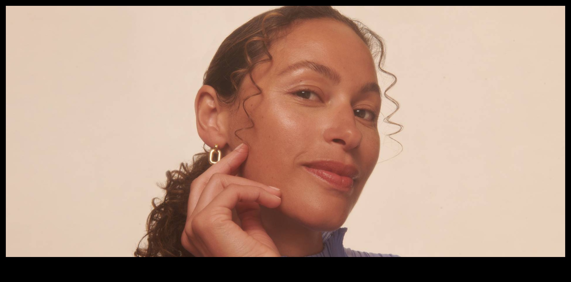 Apgūt izskatu bez kosmētikas: svarīgi padomi dabiskam skaistumam bez piepūles