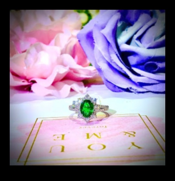 Radiant Revival: aptveriet mūžīgu skaistumu ar modes rotaslietām