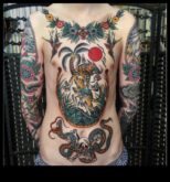 Mūžīgā vintage Tradicionālo tetovējumu stilu pārbaudīts fantastiskā lieta